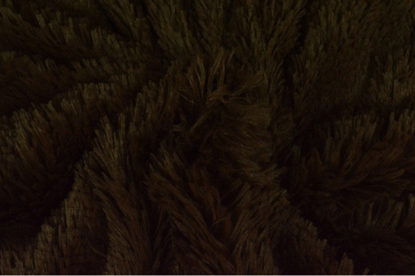 Flokati, braun, ca 150 cm breit